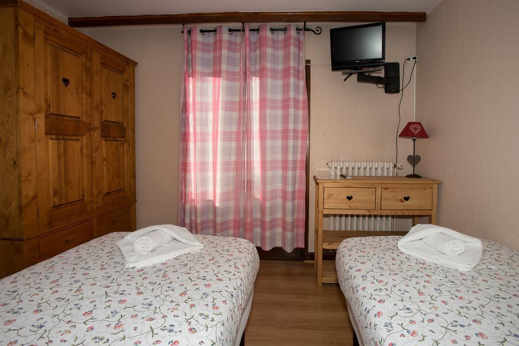 Hotel Le Cairn Les Deux Alpes Room photo