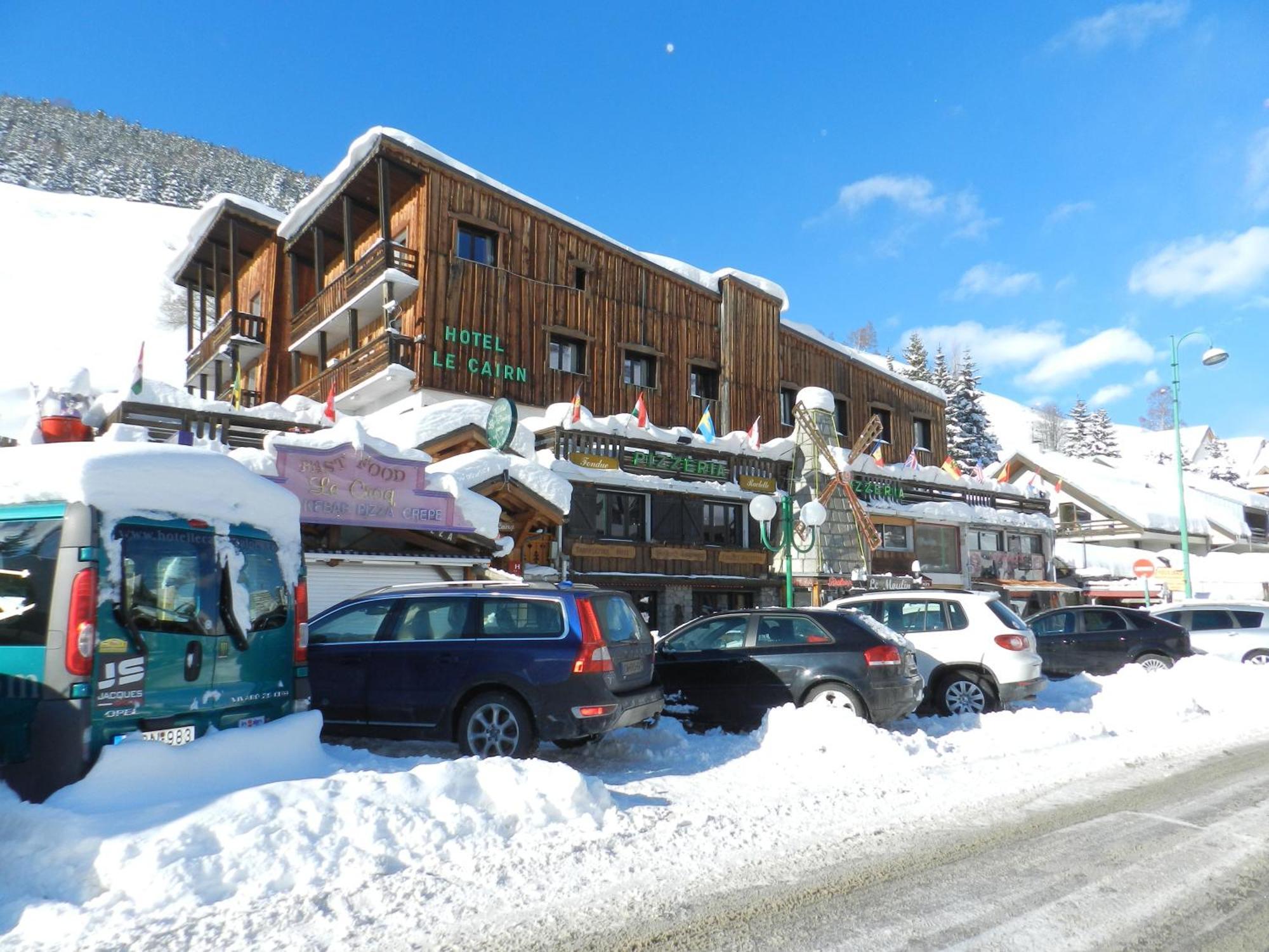 Hotel Le Cairn Les Deux Alpes Exterior photo